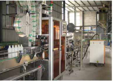 ម៉ាស៊ីនដាក់ស្លាកដៃអាវរួញតូចនិងមិនងាយជ្រាបទឹកសម្រាប់ដបអេសភីនិងភីអេស