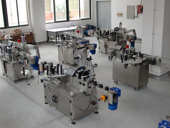 ម៉ាស៊ីនដាក់ផ្លាកផ្តេកចំហៀងទ្វេដងដបដាក់ធុងទៀងទាត់ឬមិនទៀងទាត់