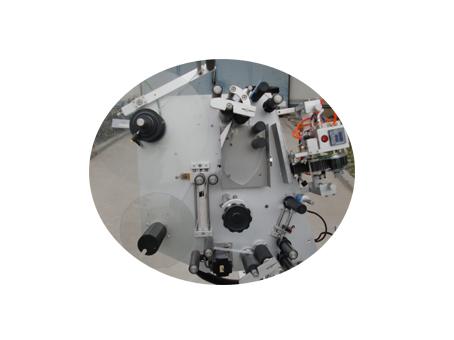 ម៉ាស៊ីនដាក់ផ្លាកបំពង់ក្រដាស ៥០០ ដុំដាក់ផ្លាកក្រដាសបិទភ្ជាប់ដោយខ្លួនឯង