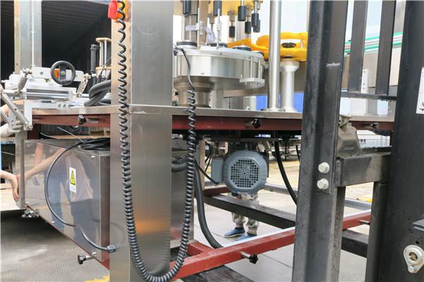 ឧបករណ៍ផ្លាកផ្លាកដបវិលជុំផ្លាកផ្លាក Machine ៣០ ម។ ម