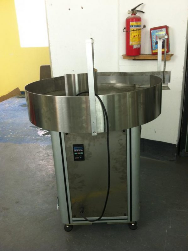 ឧបករណ៍លាបផ្លាកបិទភ្ជាប់ដោយខ្លួនឯងស្វ័យប្រវត្តិផ្នែកចំហៀងទ្វេ