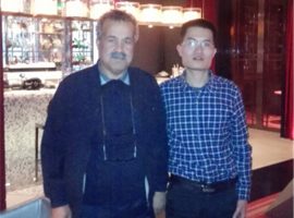 អតិថិជន