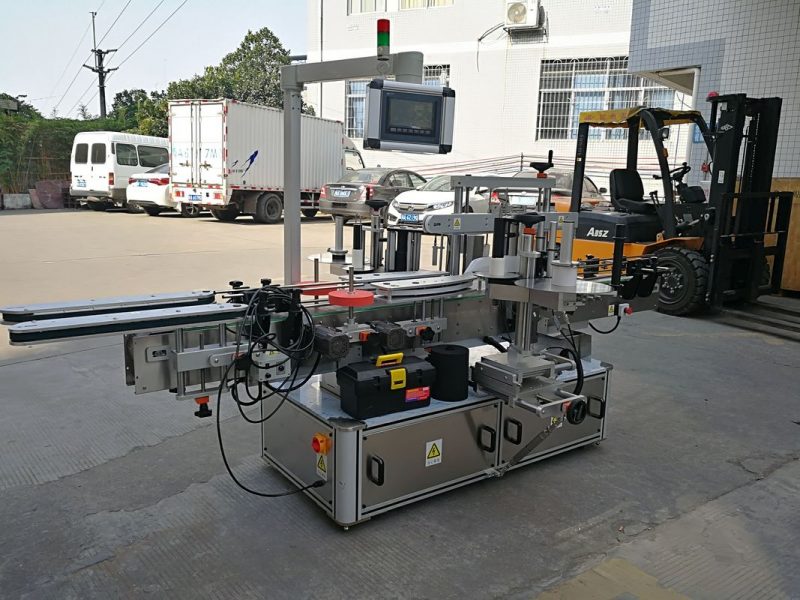 ម៉ាស៊ីនដាក់ដបសាប៊ូកក់សក់នៅប្រទេសចិនមានម៉ាស៊ីនបិទស្លាកបិទជិតអ្នកផ្គត់ផ្គង់ដោយស្វ័យប្រវត្តិ